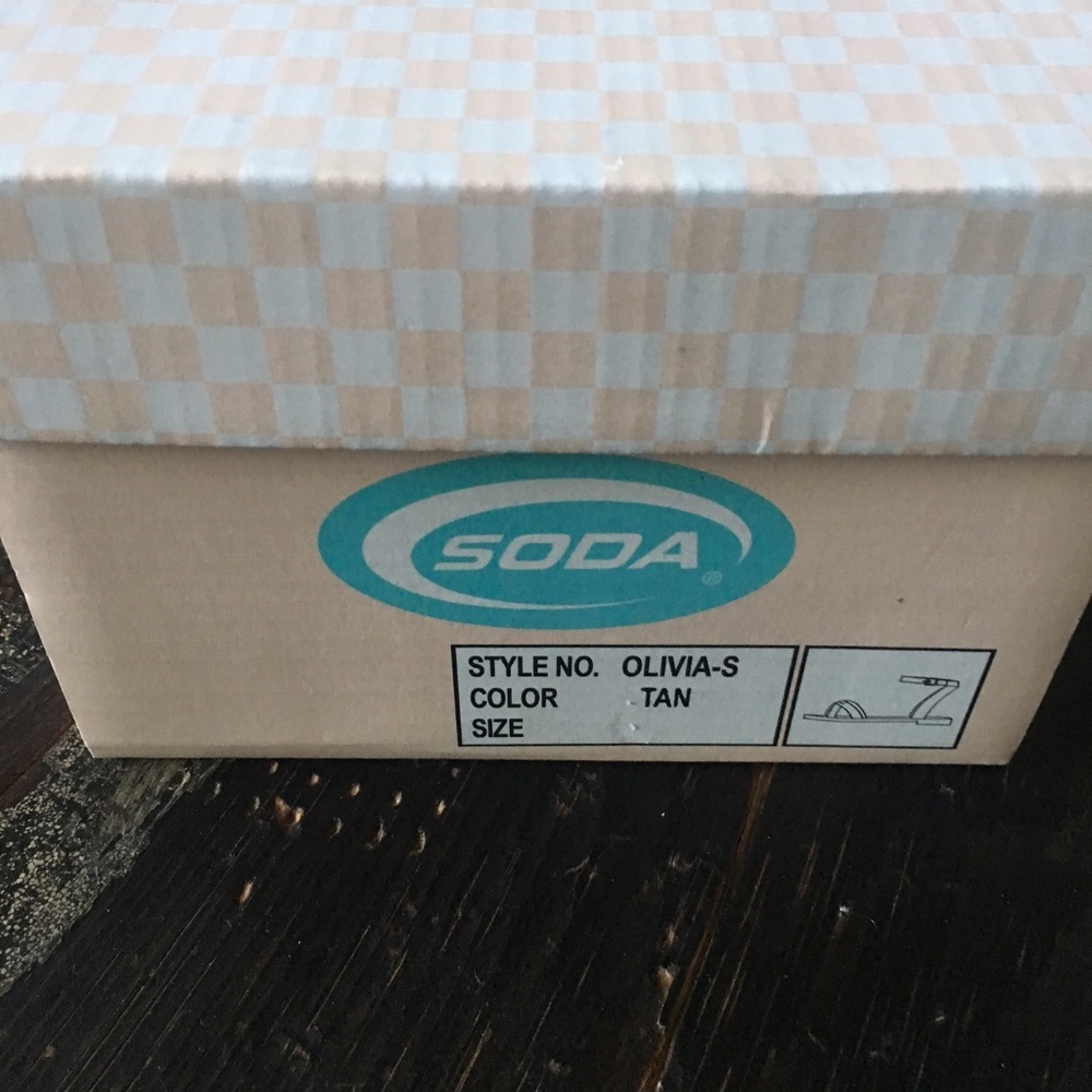 SODA OLIVIA Tan Ankle Wrap Sandals 7.5 NEW NIB - Picture 7 of 7